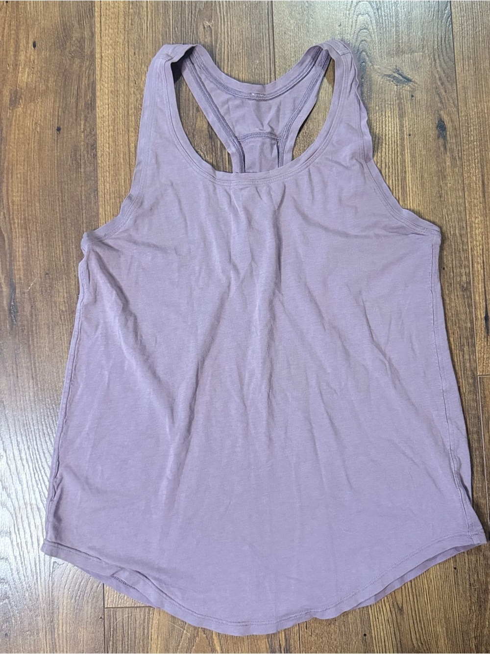 Lululemon Women's Racerback Love Tank Top Size 6, Lavender Lightweight - Picture 2 of 7